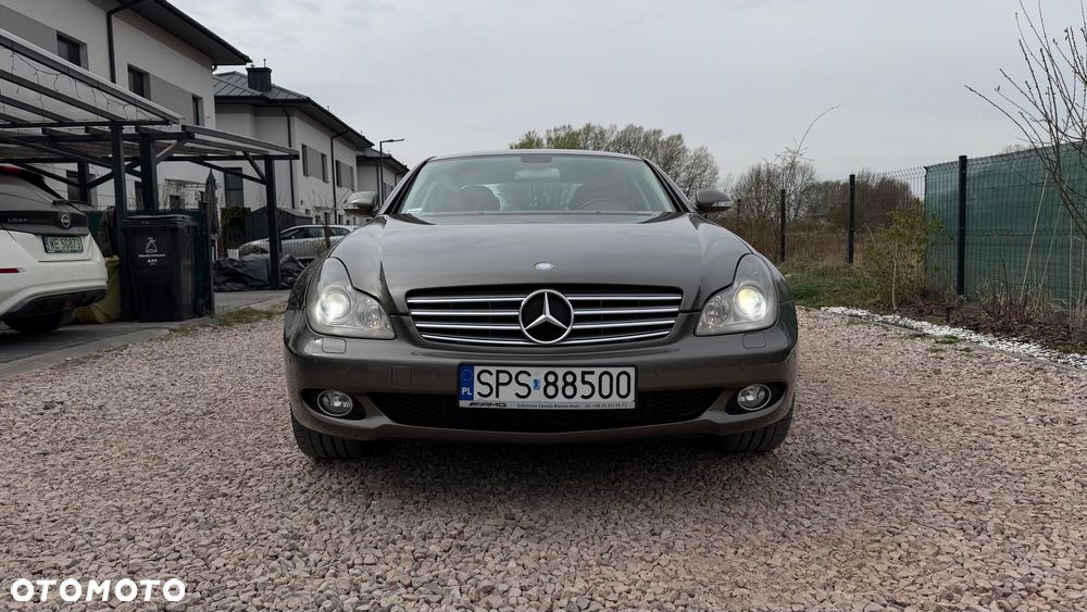 Mercedes-Benz CLS - 9