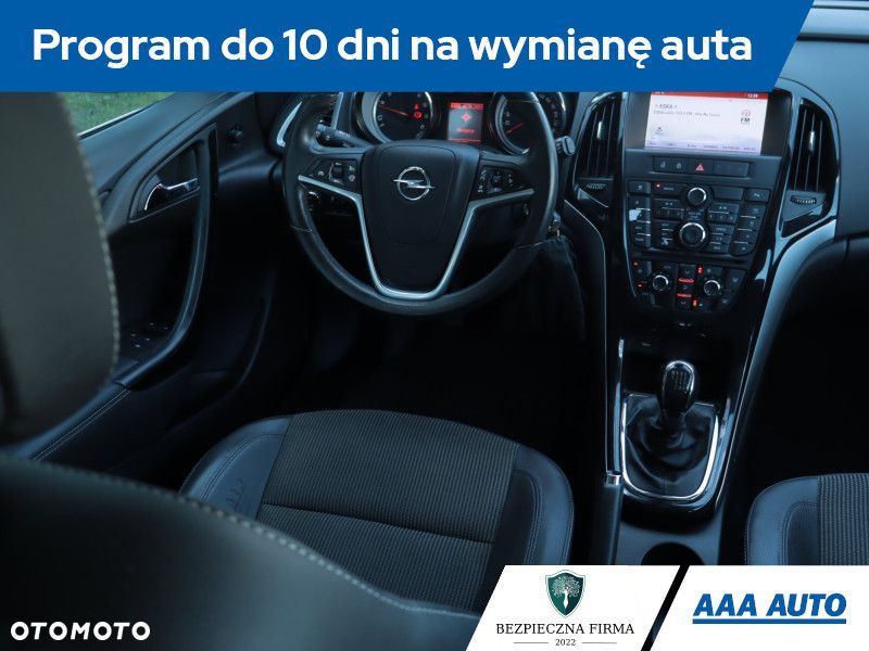 Opel Astra - 9