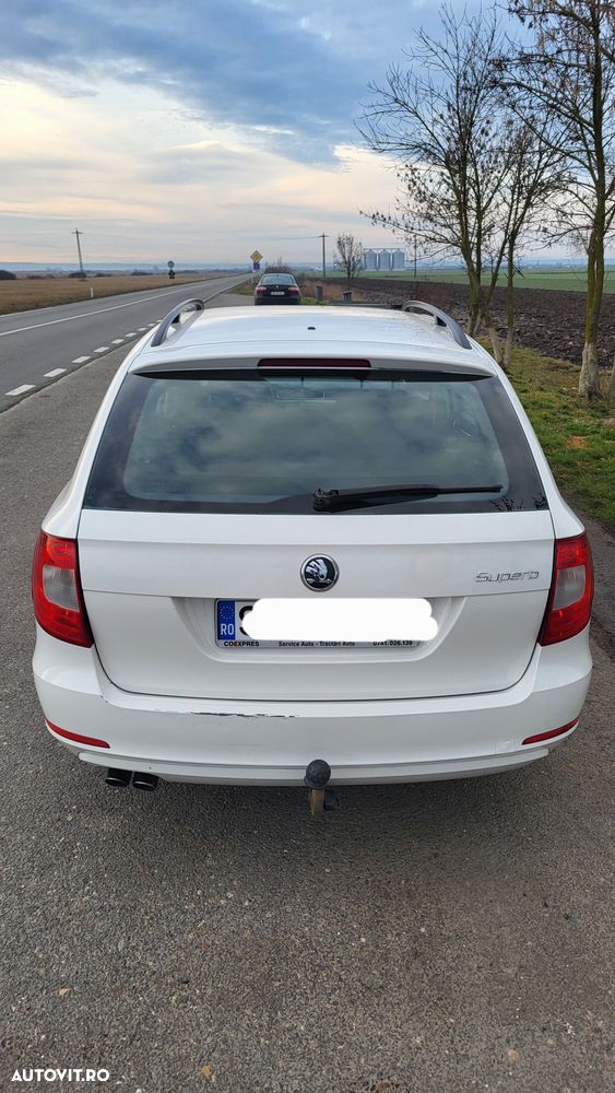 Skoda Superb 2.0 TDI FAMILY - 7