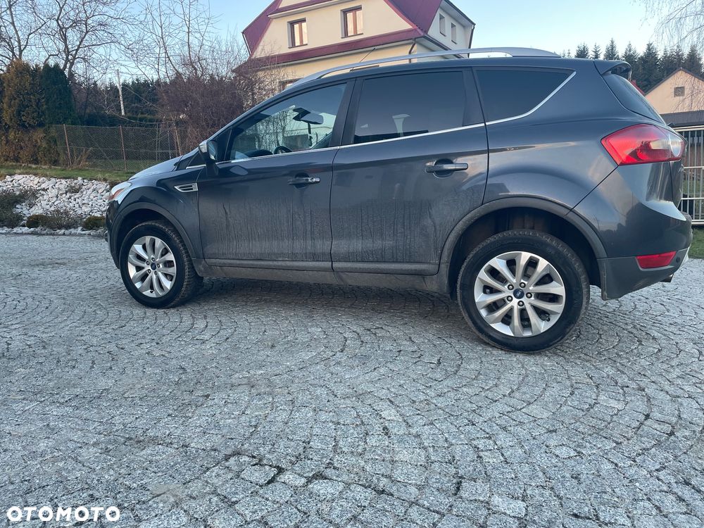 Ford Kuga 2.0 TDCi 4x4 Trend - 4