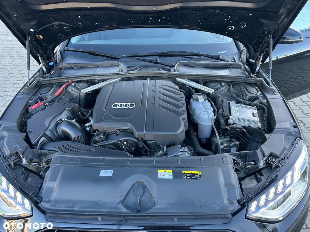 Audi A4 Limousine - 17