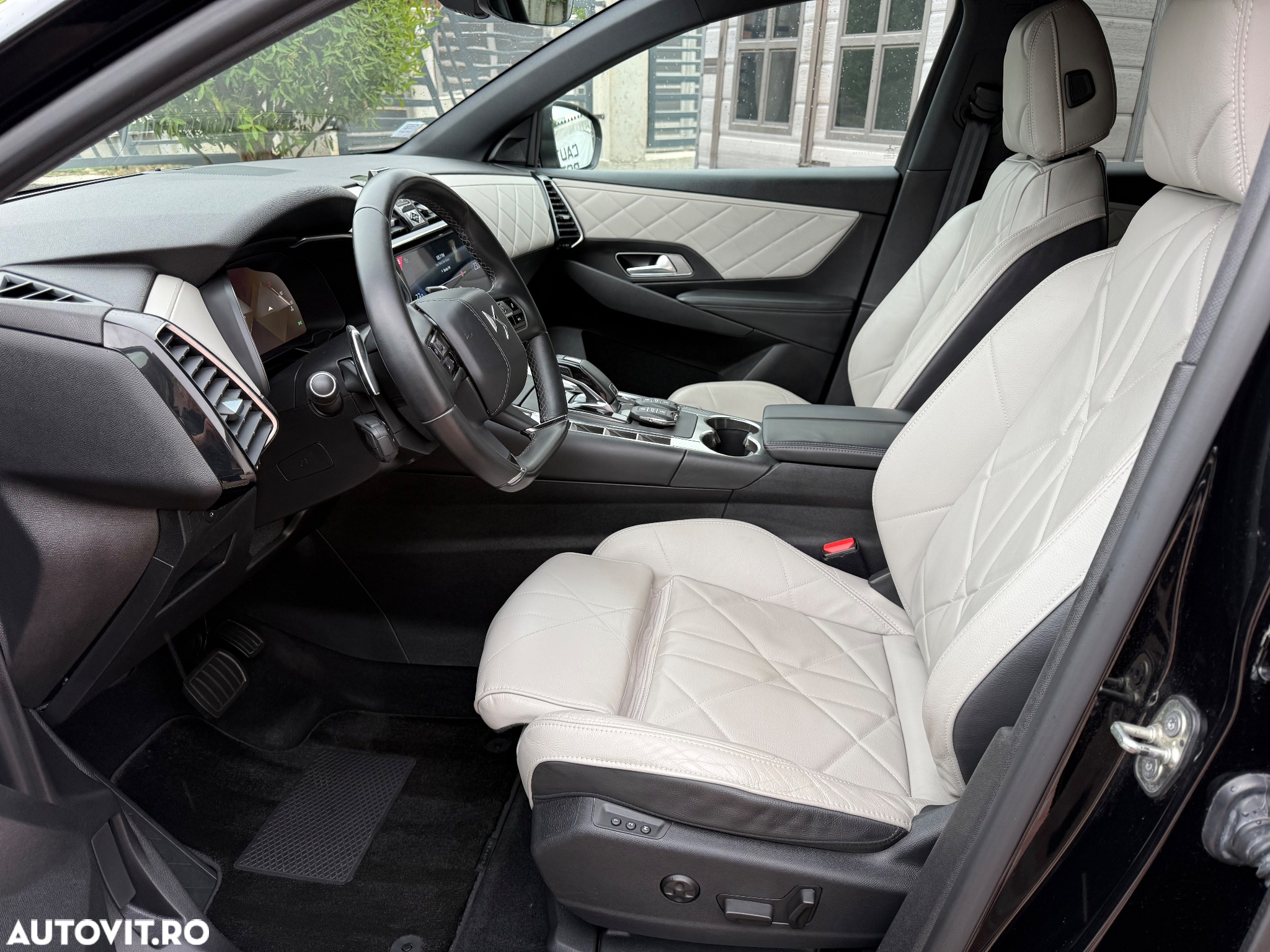 DS Automobiles DS 7 Crossback DS7 1.5 BlueHDi 130 S&S EAT8 PERFORMANCE LINE + - 10