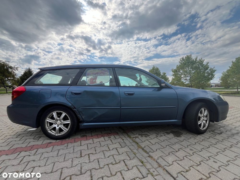 Subaru Legacy - 12
