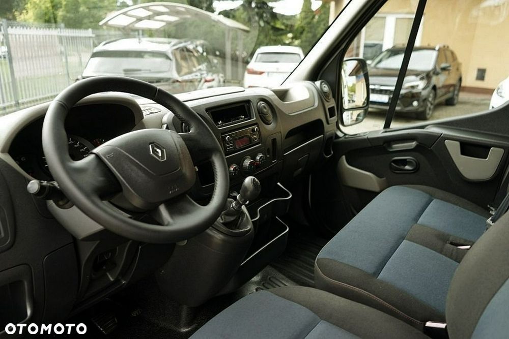 Renault Master - 15