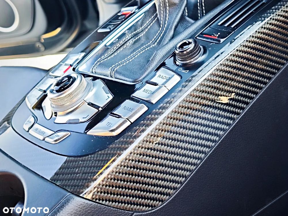 Audi RS5 Coupé Standard - 12