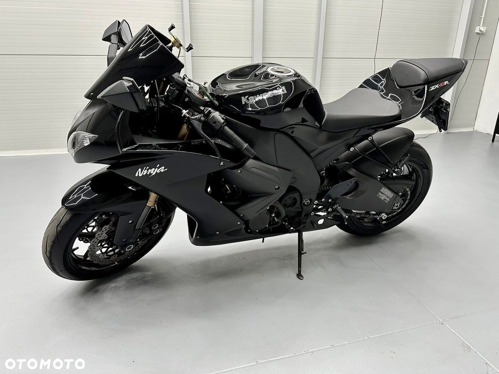 Kawasaki ZXR - 16