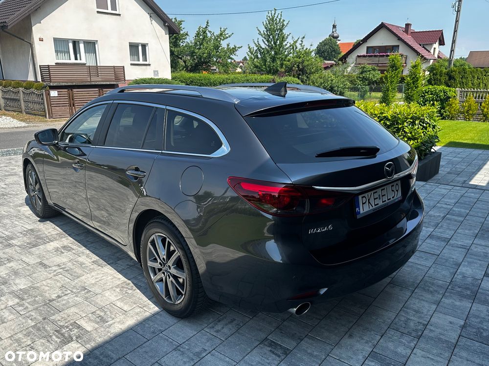 Mazda 6 - 8