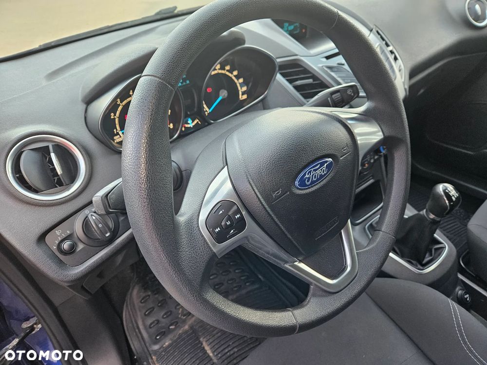 Ford Fiesta 1.25 Trend SVP - 13