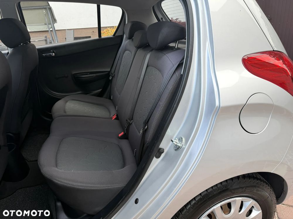 Hyundai i20 1.2 Edition Plus - 17
