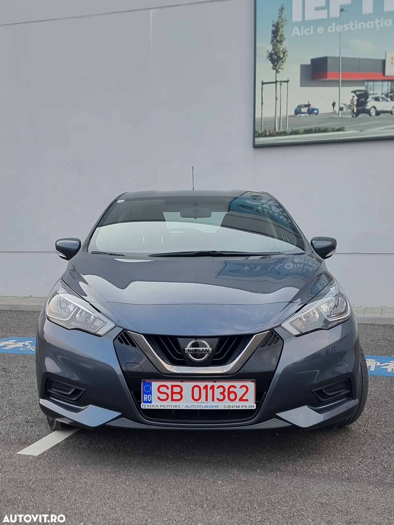 Nissan Micra - 1