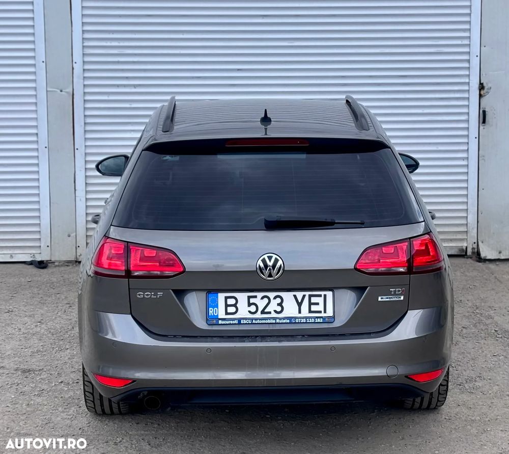 Volkswagen Golf 1.6 TDI BlueMotion Technology DSG Comfortline - 12