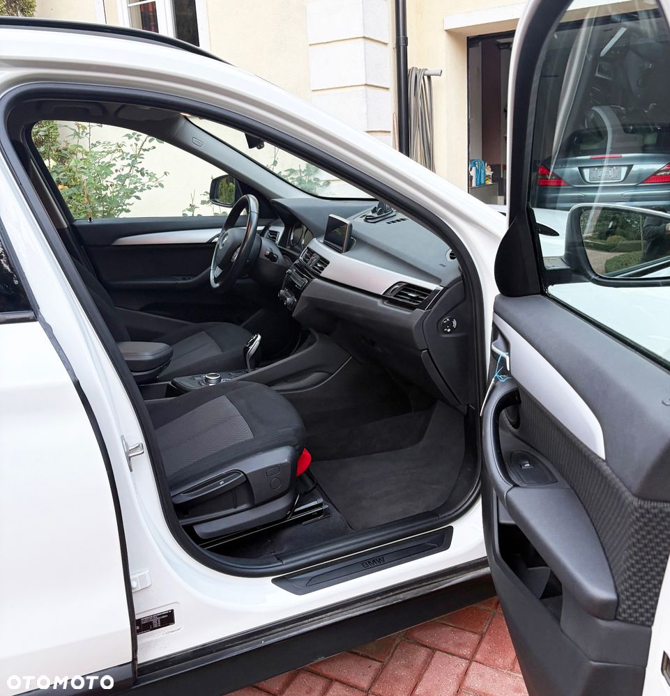 BMW X1 - 11