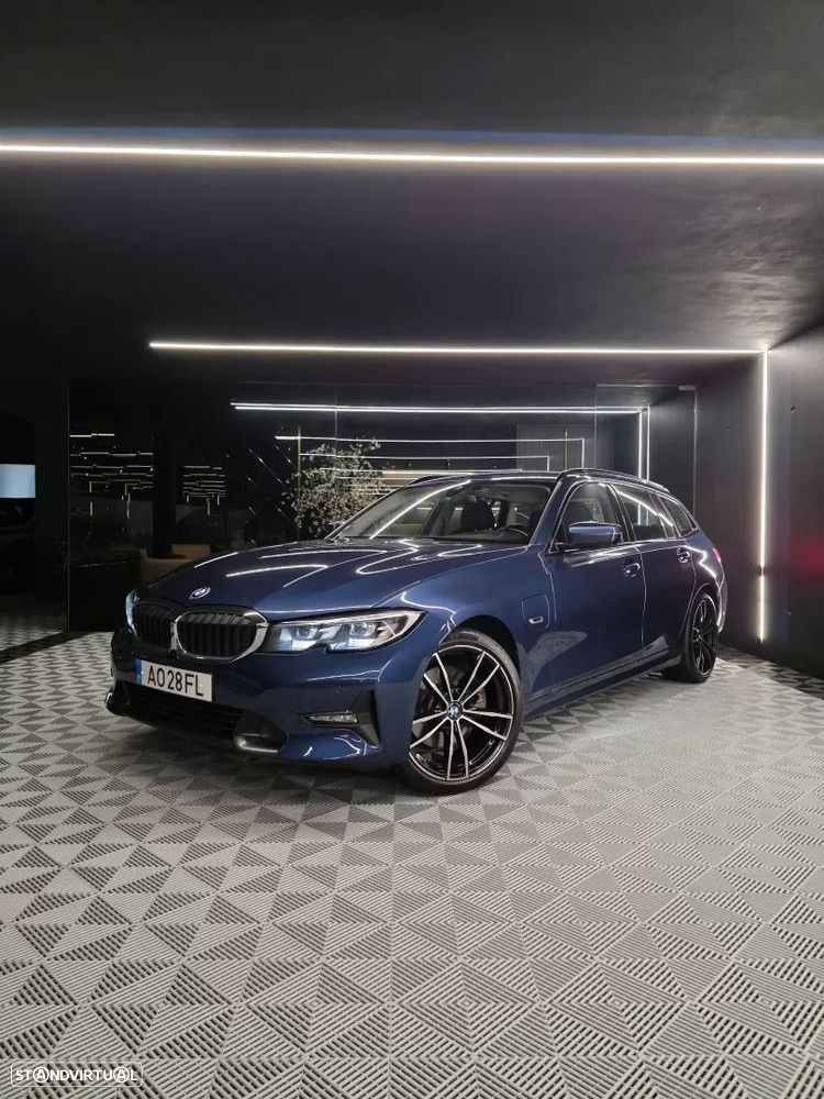 BMW 320 e Line Sport Auto - 1