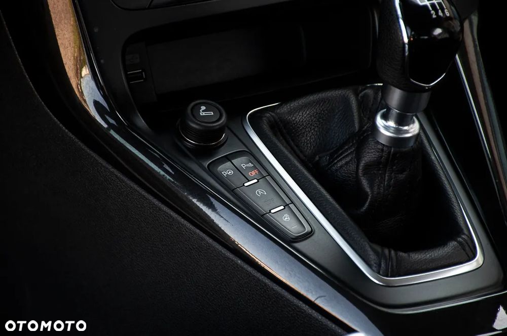 Ford Focus - 17