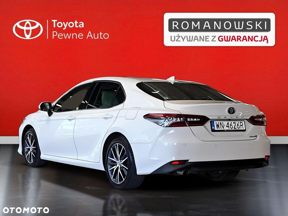 Toyota Camry 2.5 Hybrid Executive CVT - 8