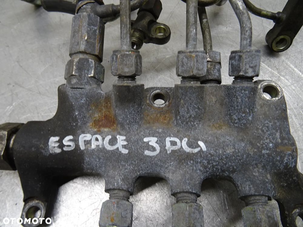 RENAULT ESPACE 4 IV 02-06 3.0 DCI LISTWA WTRYSKOWA - 2