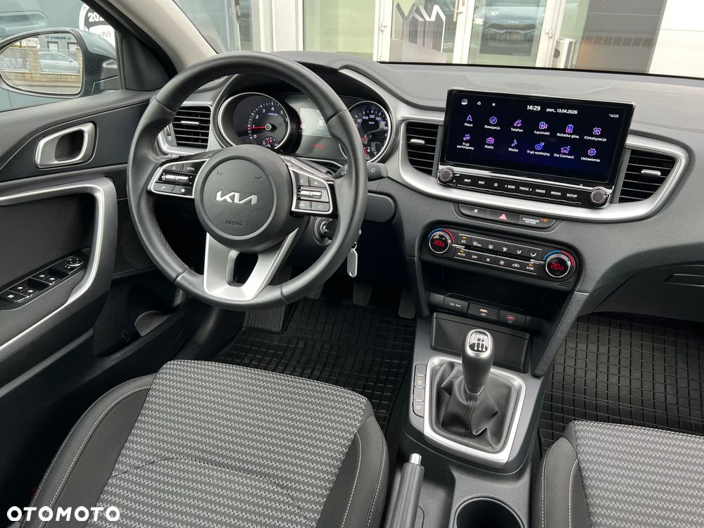 Kia Ceed 1.5 T-GDI M - 18