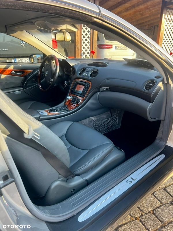 Mercedes-Benz SL 500 - 16