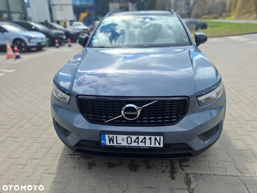 Volvo XC 40 T4 AWD R-Design - 2