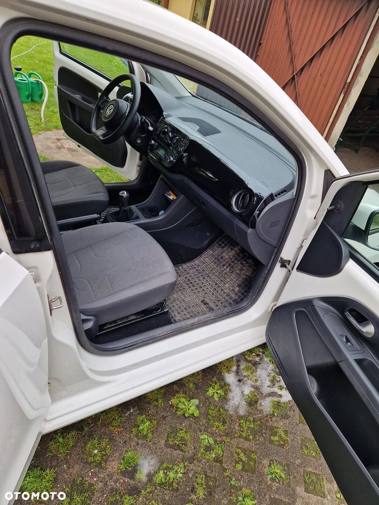 Volkswagen up! 1.0 move - 10
