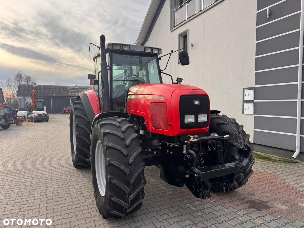 Massey Ferguson 8240 - 3