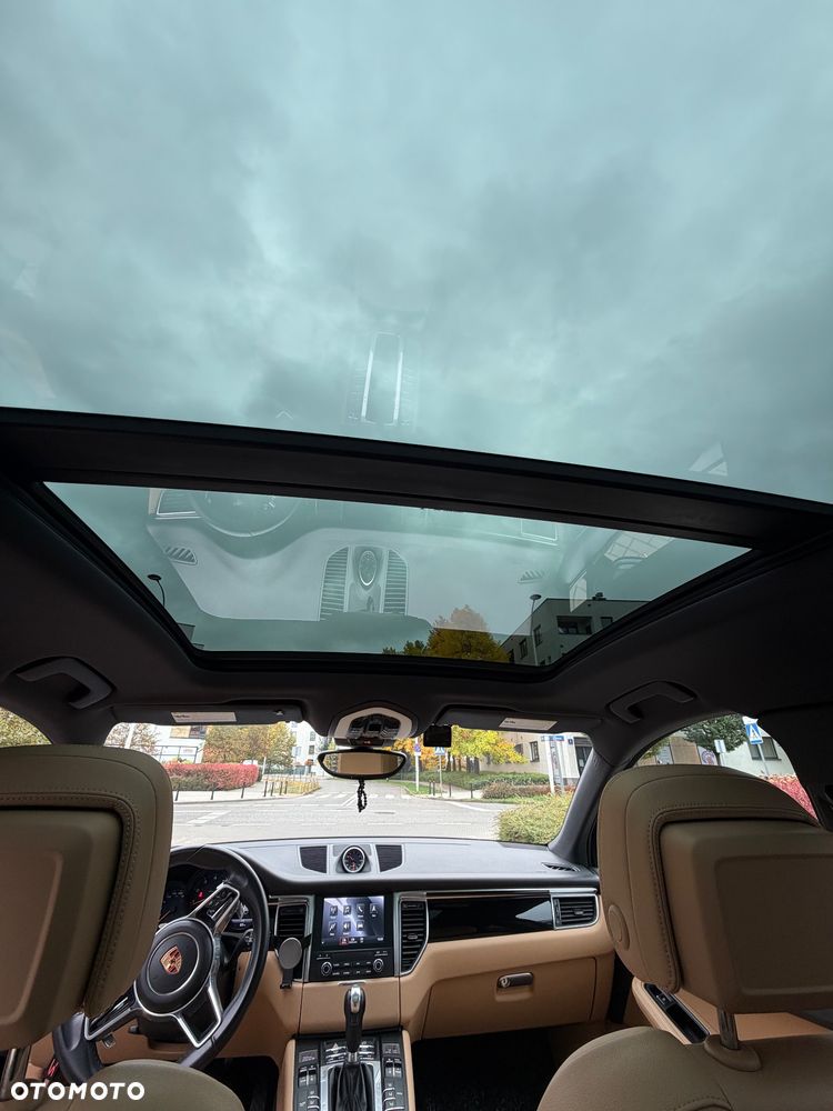 Porsche Macan Standard - 13