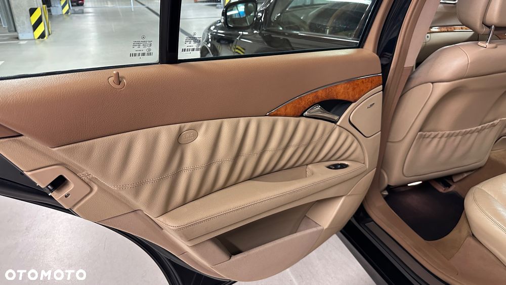 Mercedes-Benz Klasa E 320 CDI 7G-TRONIC Elegance - 18