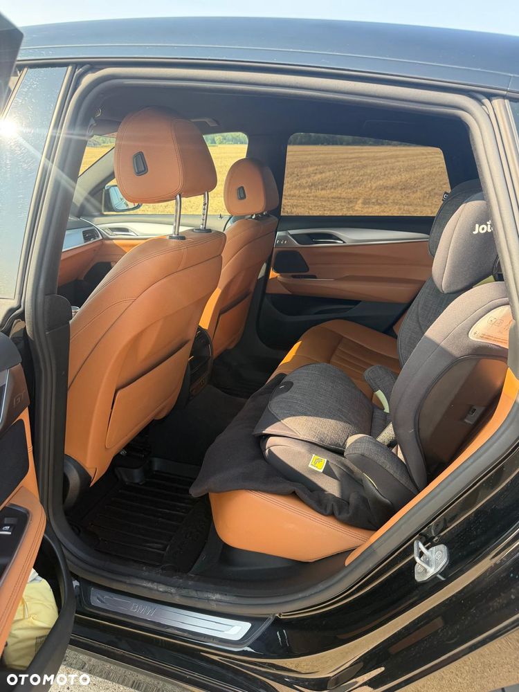 BMW 6GT 620d Sport Line - 10