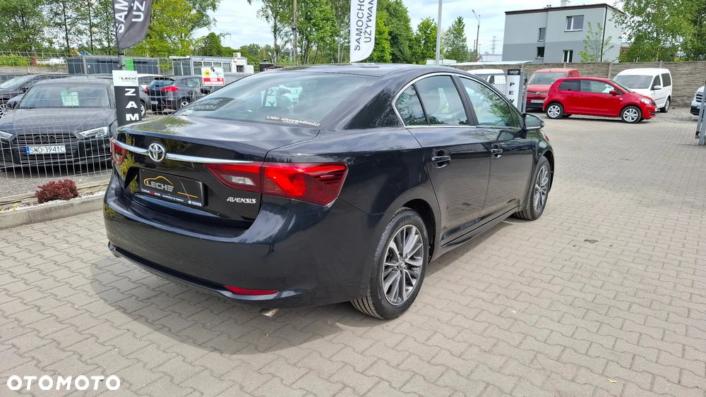 Toyota Avensis - 30