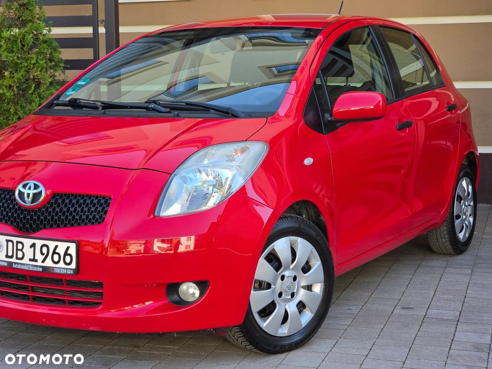 Toyota Yaris 1.3 VVT-i Sol - 10