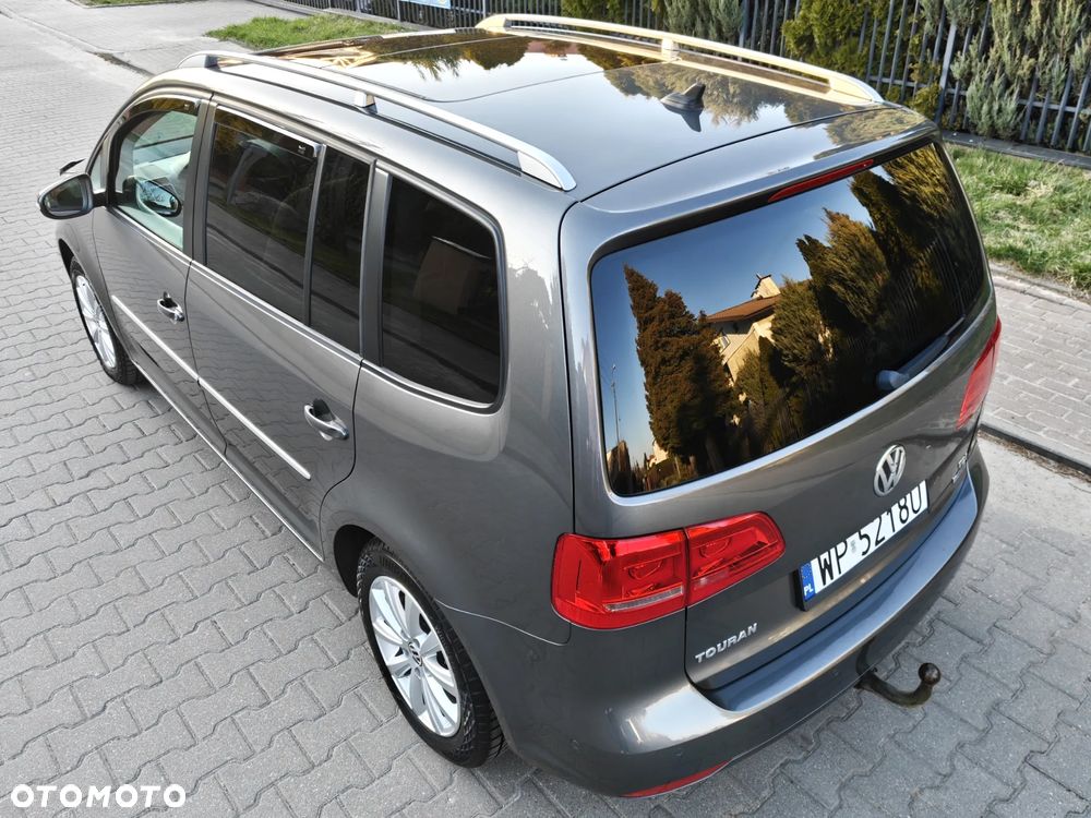 Volkswagen Touran 1.6 TDI DPF BlueMotion Technology Highline - 13