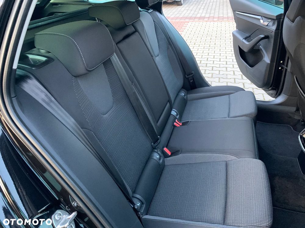 Skoda Octavia 2.0 TDI Ambition DSG - 17