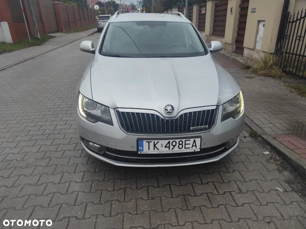 Skoda Superb 1.6 TDI Elegance - 24