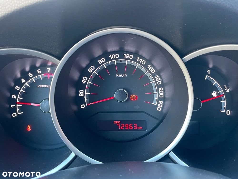 Kia Venga 1.6 CVVT Edition 7 - 15