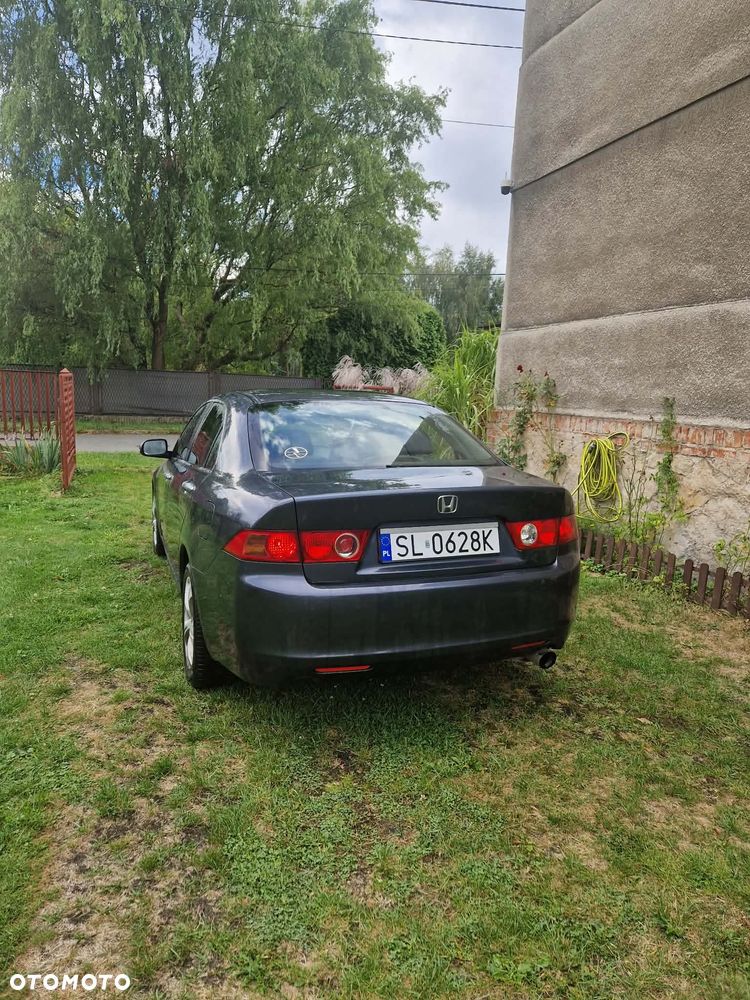 Honda Accord 2.0 Comfort - 2