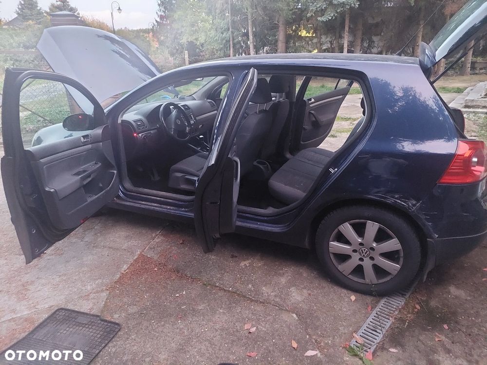 Volkswagen Golf 2007 photo 2