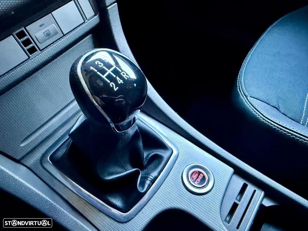 Ford Focus SW 1.6 TDCi Titanium - 14