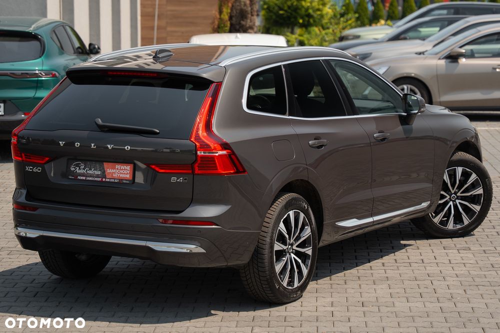 Volvo XC 60 B4 D AWD Geartronic Inscription - 12