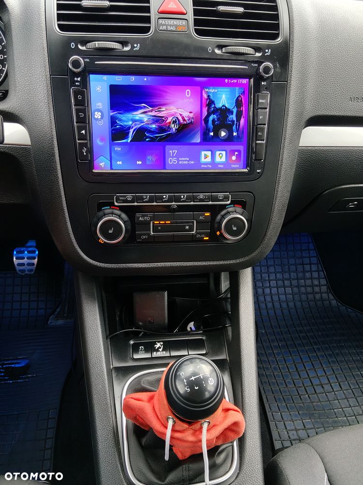 Volkswagen Jetta 1.4 TSI Highline - 19