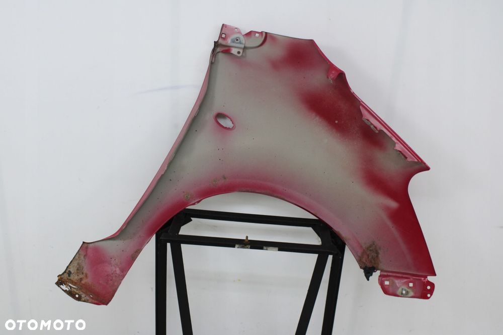 SUZUKI SPLASH 08R- BŁOTNIK LEWY PRZÓD PRZEDNI ZCF - 9