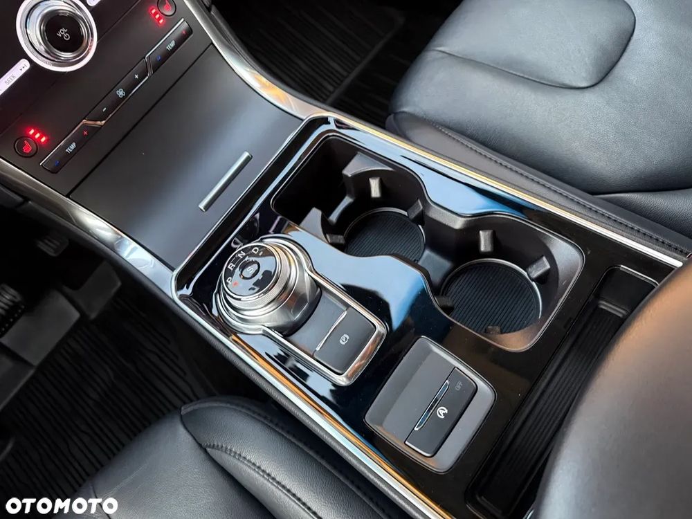 Ford Edge - 27