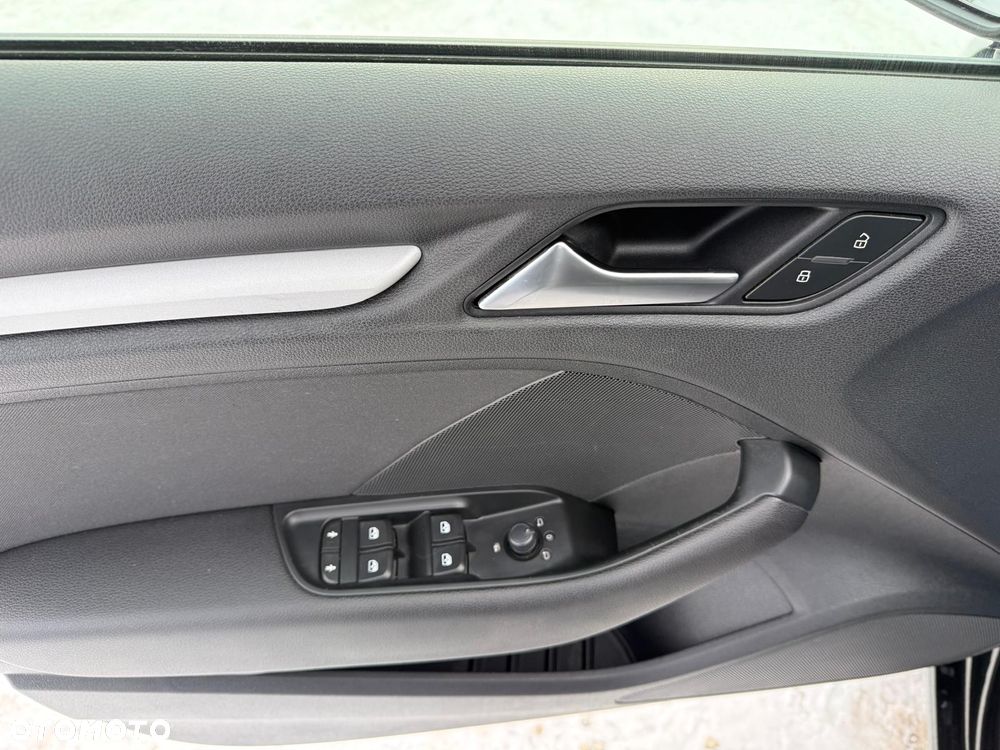 Audi A3 Sportback 1.0 TFSI S tronic - 18