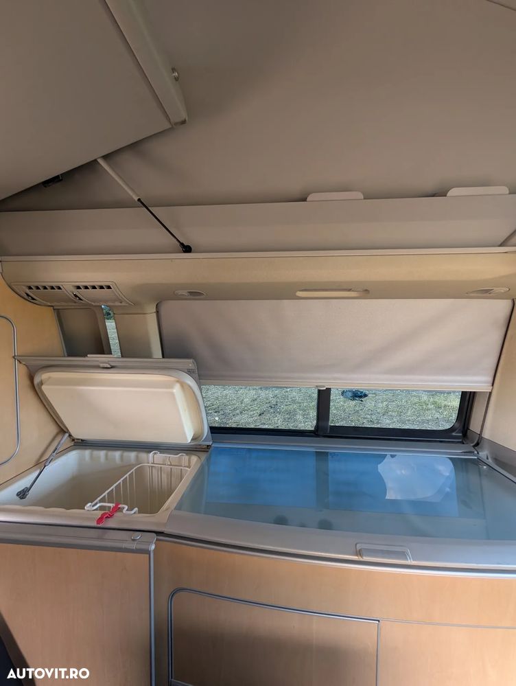 Volkswagen California - 36