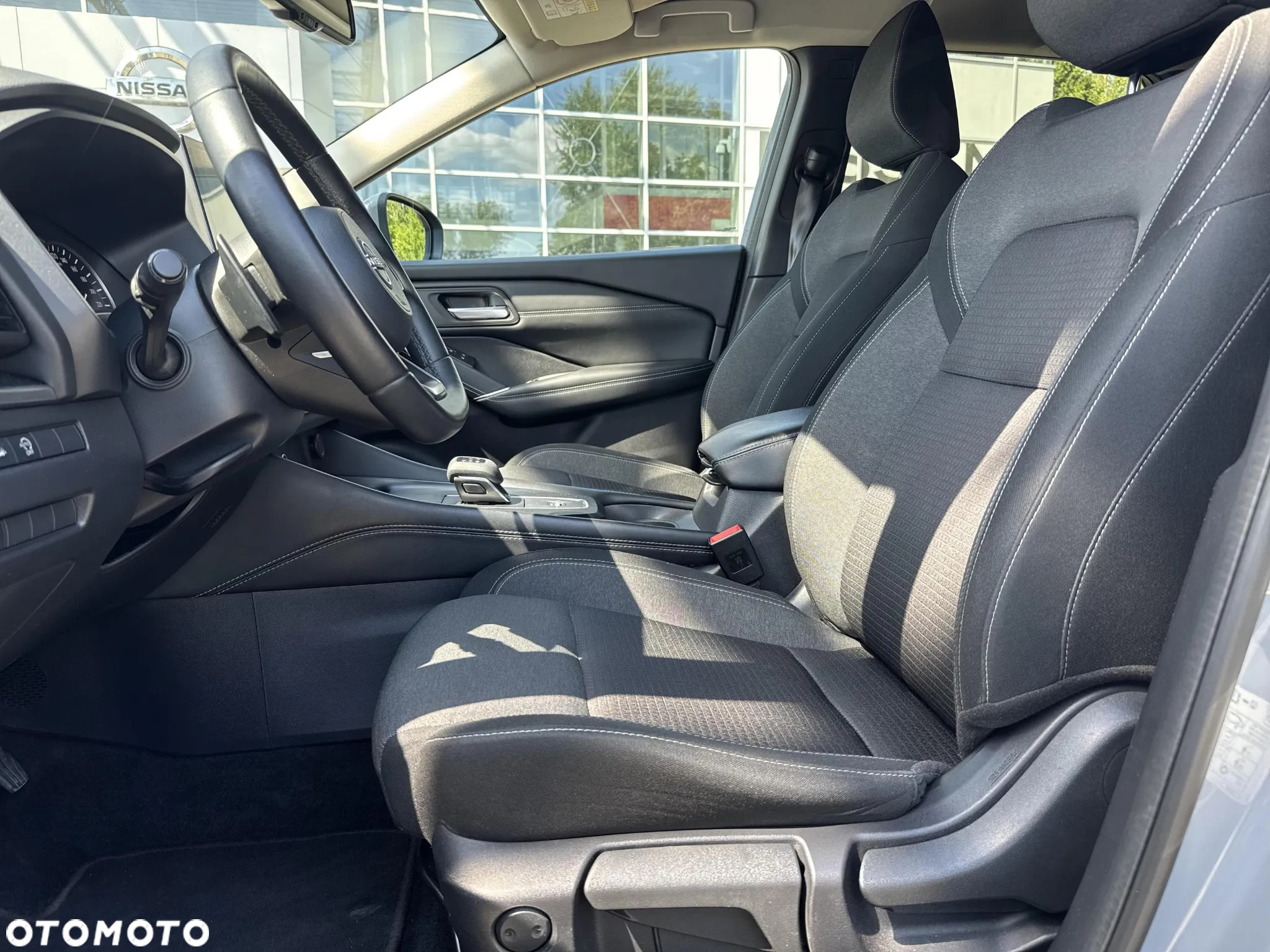 Nissan Qashqai 1.3 DIG-T N-Connecta DCT - 13