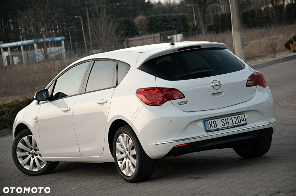 Opel Astra - 10