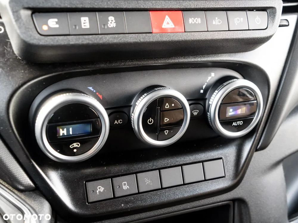 Iveco Daily 35S18HA8V 3.0 L4H3 - 15