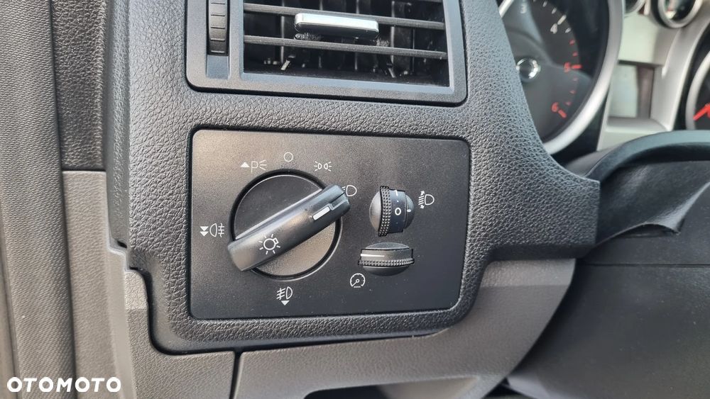 Ford Kuga 2.0 TDCi 4x4 Champions Edition - 14