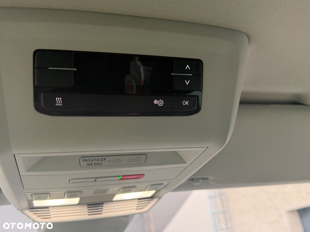 Volkswagen Caravelle 2.0 TDI L2 Highline 4Motion DSG - 13