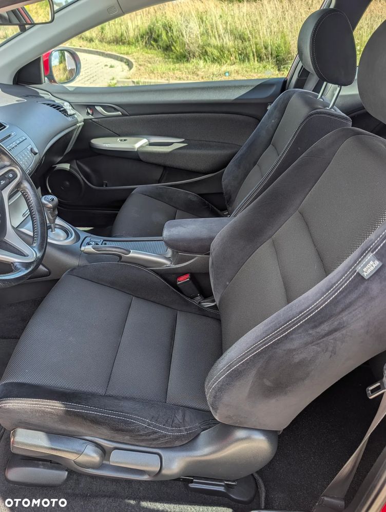 Honda Civic 1.8 TypeS - 10