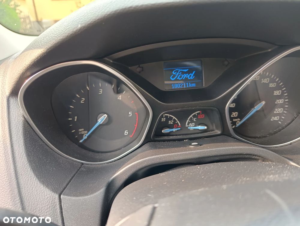 Ford Focus - 14